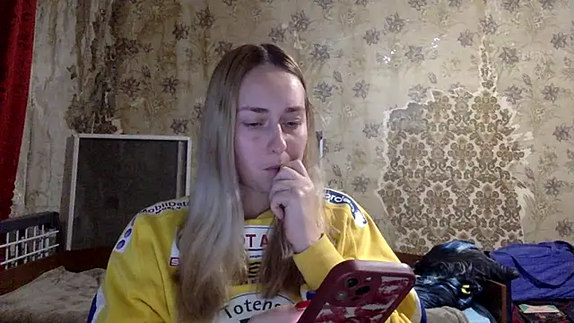 Vassila69 online show from 12/16/25, 09:42