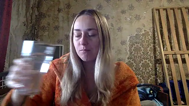 Vassila69 online show from 12/18/25, 07:25