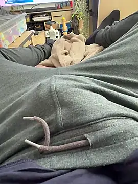 Snapshot of DuoMystic chatting on 02/09/26, 10:19 DuoMystic online show from 02/09/26, 10:19