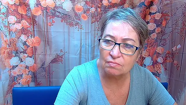 OlgaLuck online show from 11/24/25, 06:35