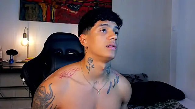 Snapshot of aress_damon chatting on 11/22/25, 12:20 aress damon online show from 11/22/25, 12:20