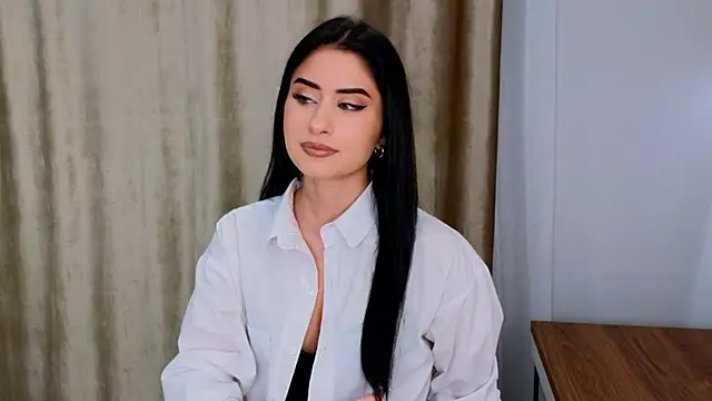 Snapshot of OzieGehred chatting on 11/29/25, 05:27 OzieGehred online show from 11/29/25, 05:27