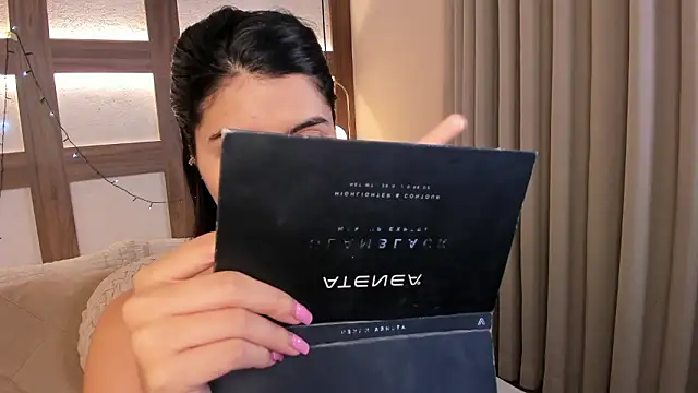 SarhaVega online show from 02/14/26, 01:08