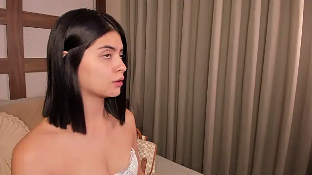 SarhaVega online show from 02/22/26, 02:04