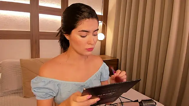 SarhaVega online show from 02/24/26, 12:36