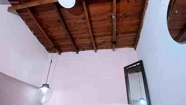Izelevans online show from 05/07/26, 10:53