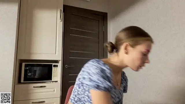 JessHunterti online show from 11/23/25, 02:28