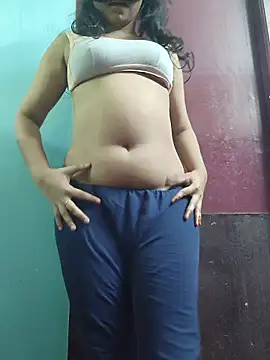 Snapshot of SameeraReddy19 chatting on 02/24/26, 01:09 SameeraReddy19 online show from 02/24/26, 01:09