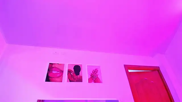 ValeryTs1 online show from 04/13/26, 07:08