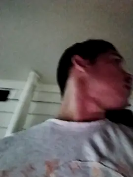 Snapshot of Logan_hetero1 chatting on 11/30/25, 03:21 Logan hetero1 online show from 11/30/25, 03:21