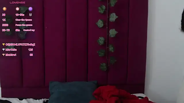 Tinyy Star online show from 12/03/25, 05:04