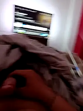 Bebito0077 online show from 04/17/26, 06:38