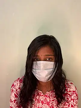 Snapshot of honeygirl6996 chatting on 02/24/26, 05:49 honeygirl6996 online show from 02/24/26, 05:49