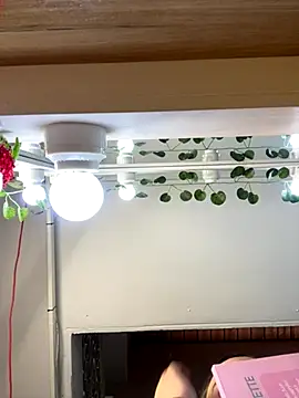 Kitty Bms  online show from 12/19/25, 07:21