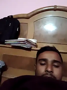 Sexy-boy-879 online show from 01/06/26, 03:21