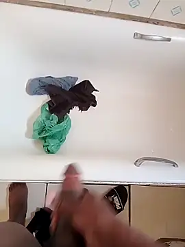 Pussy adventurer online show from 11/22/25, 03:33