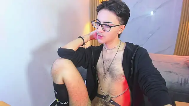 Im Dayros online show from 12/15/25, 03:33