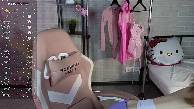 Ginger Kristin online show from 03/01/26, 02:02