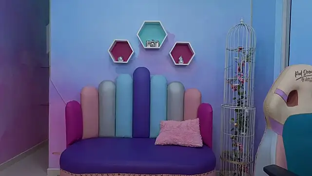 Snapshot of KateSkinny chatting on 01/10/26, 11:34 KateSkinny online show from 01/10/26, 11:34