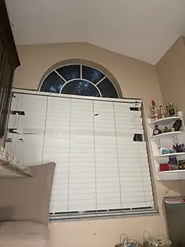 Kiki hammyy online show from 04/29/26, 12:16