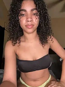 Kiki hammyy online show from 06/05/26, 01:23