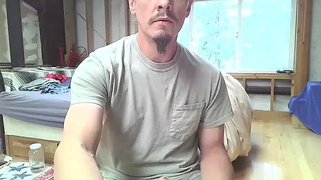 Ruggeddude8 online show from 04/12/26, 09:20