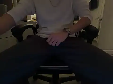 olive yh online show from 12/18/25, 03:07
