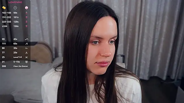 SanoraVillnave online show from 12/22/25, 08:22