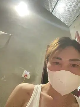 Snapshot of meganmeo chatting on 05/29/26, 02:37 meganmeo online show from 05/29/26, 02:37