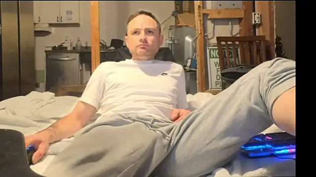 famous1tad online show from 12/20/25, 12:12