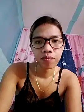 hotspicy22 online show from 11/23/25, 10:42