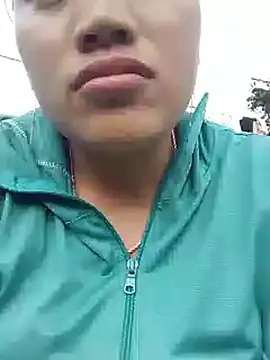 Snapshot of beny8800 chatting on 11/25/25, 08:25 beny8800 online show from 11/25/25, 08:25