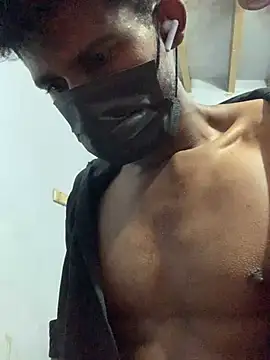 Snapshot of akgymnastic77Z chatting on 03/30/26, 07:31 akgymnastic77Z online show from 03/30/26, 07:31