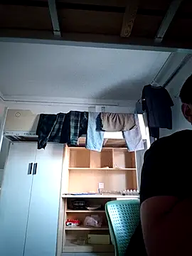 Koma001 online show from 11/24/25, 08:25