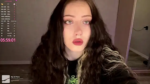 Meowluly online show from 04/15/26, 08:42