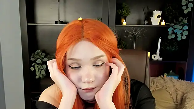 AliceMeowow online show from 11/28/25, 09:23