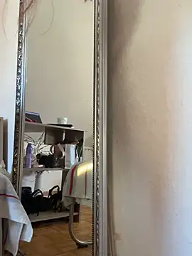 Snapshot of Fiebie_licios chatting on 01/19/26, 09:24 Fiebie licios online show from 01/19/26, 09:24