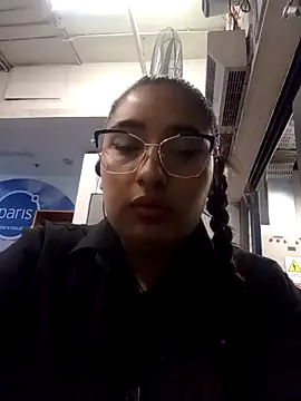 Bizcochitoc4 online show from 02/17/26, 12:23