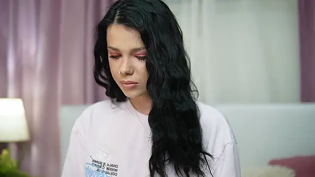 IsabelAmber online show from 11/24/25, 06:40