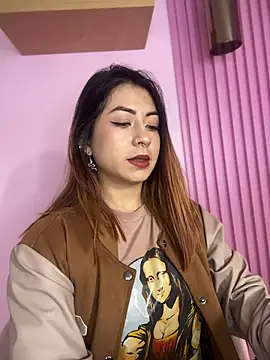 MaddieHunter online show from 12/05/25, 01:31