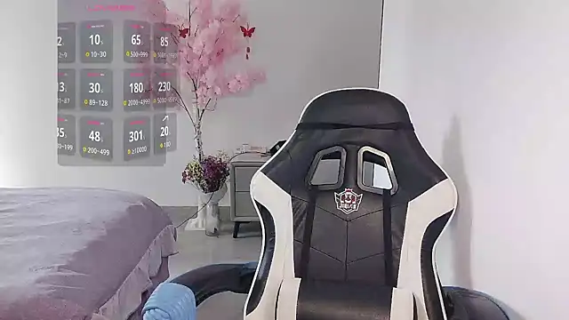 LuLu bb online show from 04/15/26, 02:40