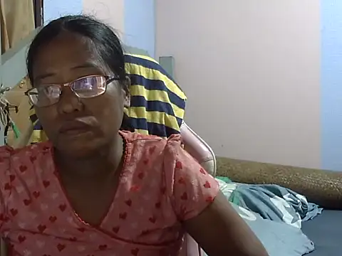 Snapshot of HornyPussy4u69 chatting on 11/24/25, 07:41 HornyPussy4u69 online show from 11/24/25, 07:41