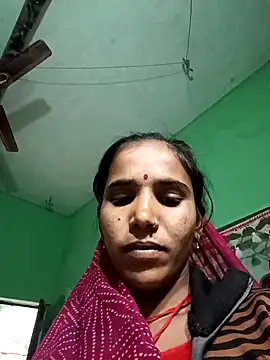 Snapshot of Uma_sain chatting on 02/02/26, 12:04 Uma sain online show from 02/02/26, 12:04