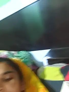 Uma sain online show from 04/11/26, 09:46