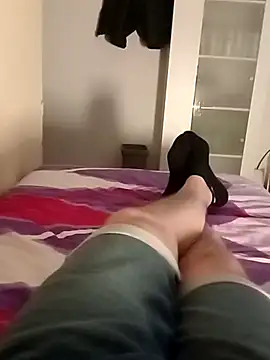 Snapshot of BushedScreed chatting on 04/11/26, 07:51 BushedScreed online show from 04/11/26, 07:51