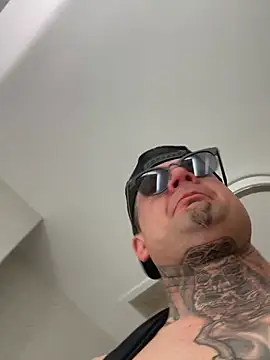 JSizzle13 online show from 04/02/26, 03:37