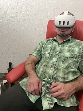 2addictivelyhorny online show from 02/02/26, 09:19