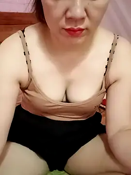 Lily-ross22 online show from 05/30/26, 03:58