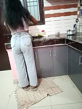 your sidhi online show from 12/03/25, 01:42