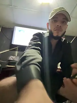 tratosucio online show from 12/19/25, 07:37